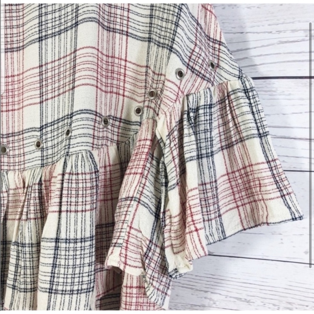 Zara Plaid Ruffle Top - Picture 2 of 2